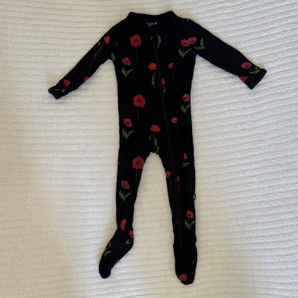 Kyte BABY Other - Kyte Baby bamboo onesie footie